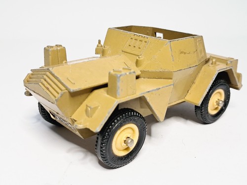 BRITAINS DAIMLER MK II SCOUT CAR - Picture 5 of 9