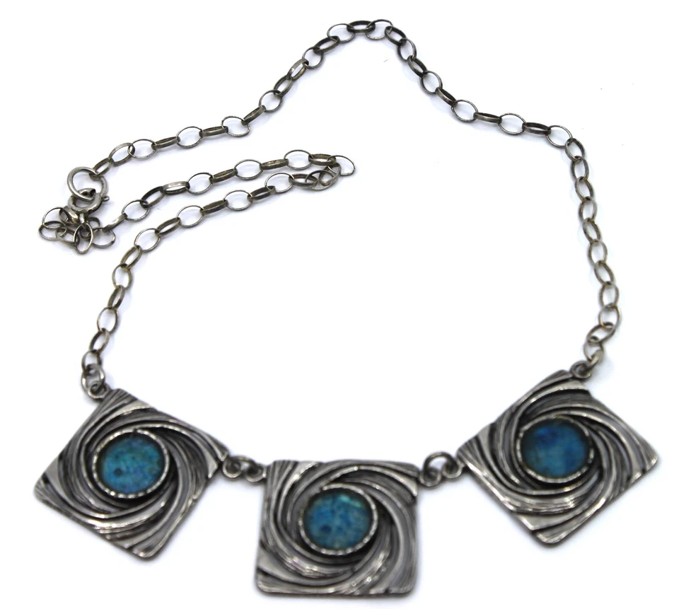 Collar de plata de ley con eslabones cuadrados colgante Israel Foto 3 de 4