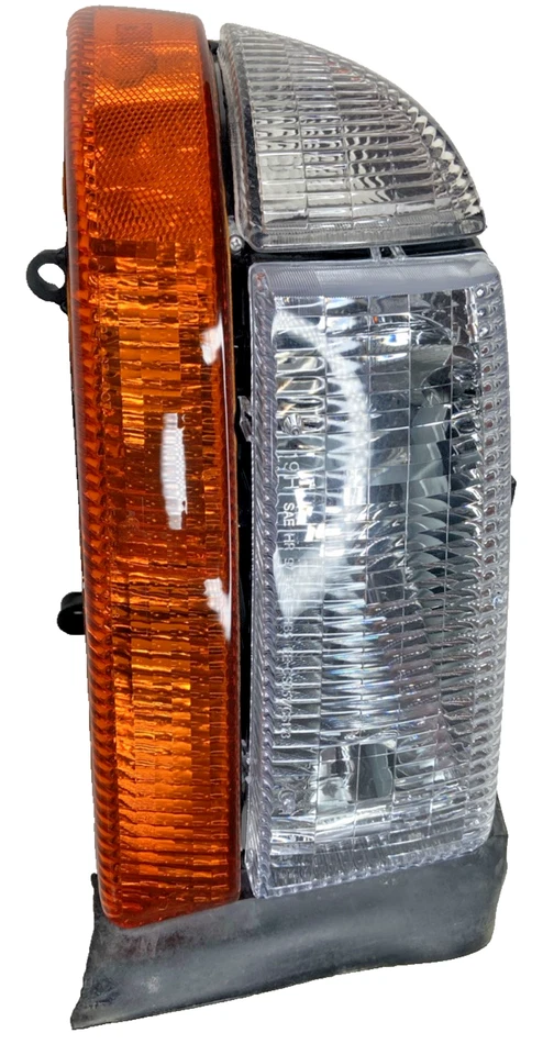 Conjunto de faros Eagle Eyes CS056-B001R para Dodge Dakota 1997 Foto 2 de 4