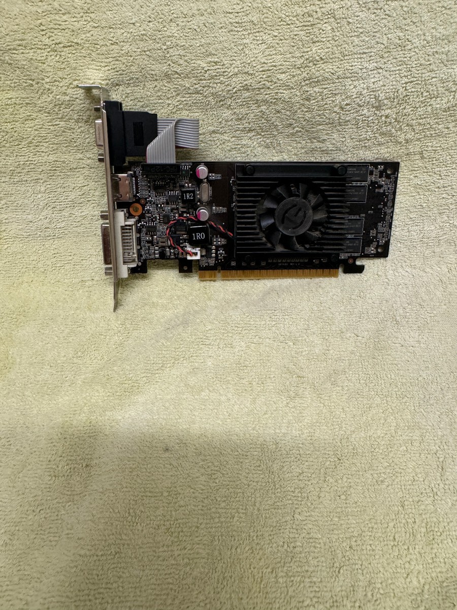Scheda Grafica GT210 1G, DDR3, 64 Bit, PCI Express 2.0 X16, 589/500 MHz, Scheda Video per Computer Desktop con Porte HDMI, DVI e VGA