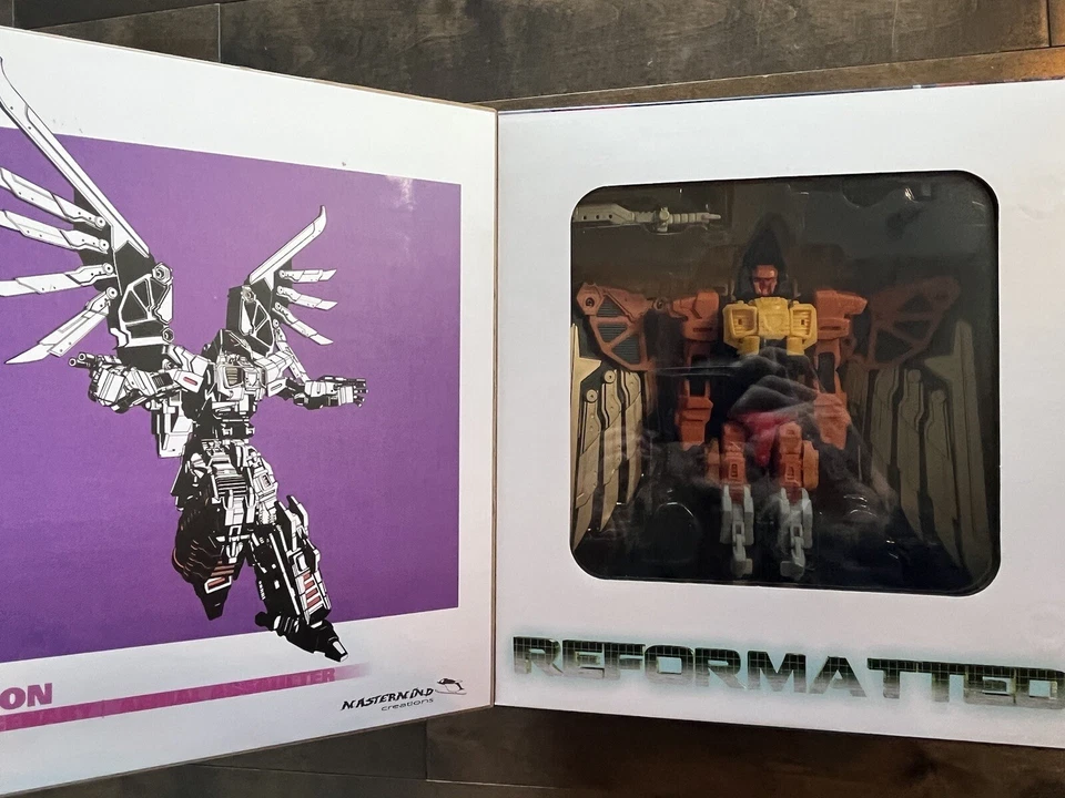 Mastermind Creation Reformatted R02 TALON mmc Combiner Predaking Feral Rex New - Image 3 of 4