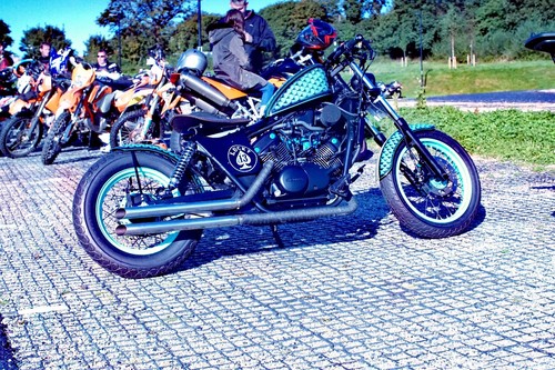 Honda shadow VT 125 - Picture 6 of 12
