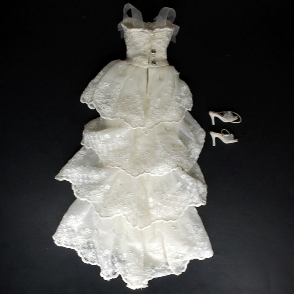 DISCOUNT PRICE ! Poupée rare FASHION SHOW FINALE BRIDE Tyler