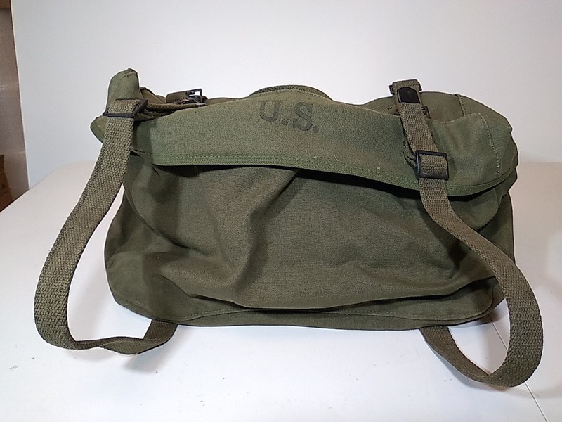 PACK, FIELD, CARGO, M-45 M-1945 American Awning & Canvas Co. 1951 EXCELLENT Army