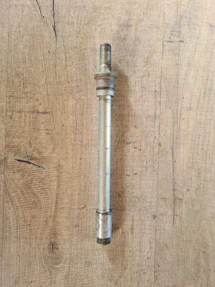 Honda Varadero XL 125 XL125 В переднее колесо шпиндель колесо аксель 2000 - 2006 - Изображение 2 из 4