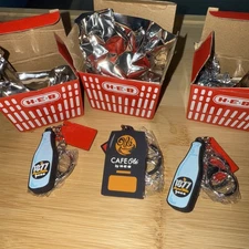 New H-E-B Brand Shop Key Chain 1877 Mineral Water/  Midtown Pizza/ Sweet Tea