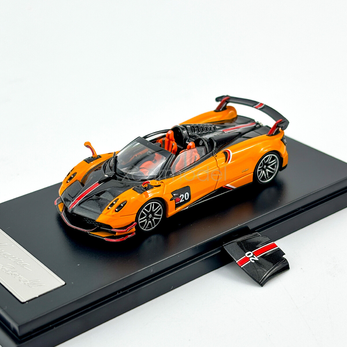 LCD 1:64 Scale Orange Huayra Roadster BC #20 Sports Diecast Metal Car Model