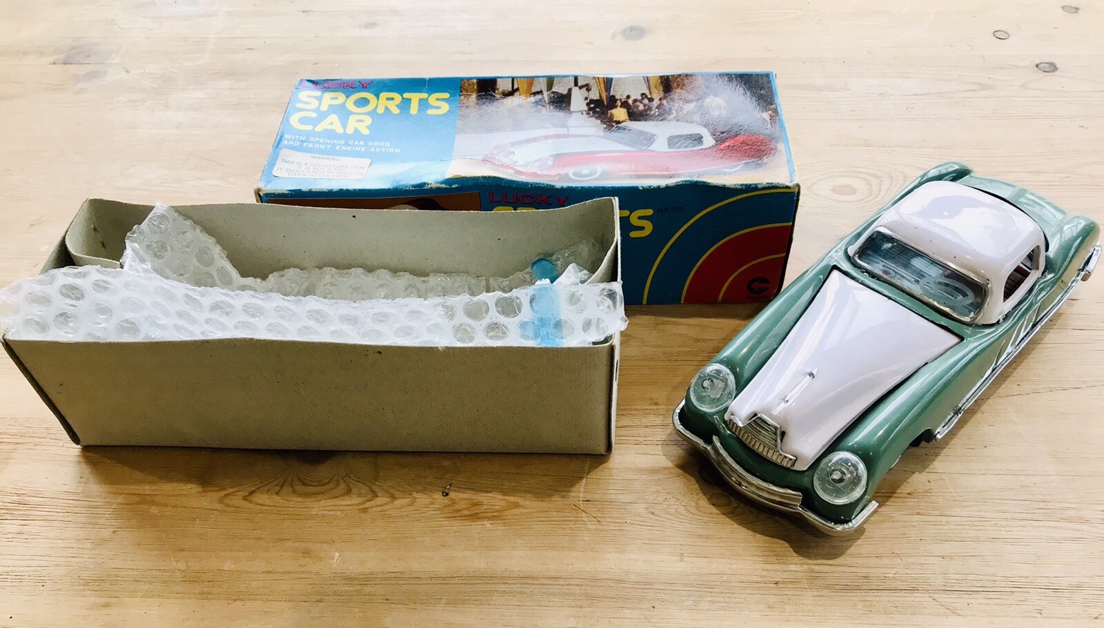 Vintage Tinplate LUCKY Sports Car MF 753. VGC & Boxed Collectible RARE