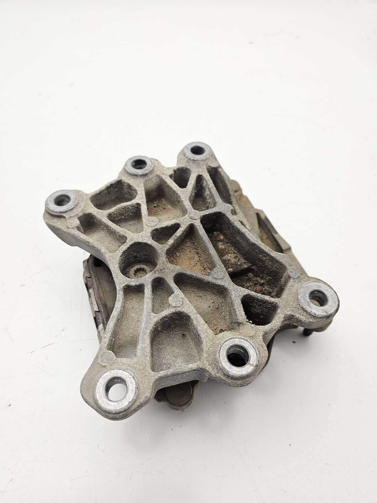 2013-2015-audi-a6-s6-c7-transmission-mount-w-bracket-oem-4g0399153a