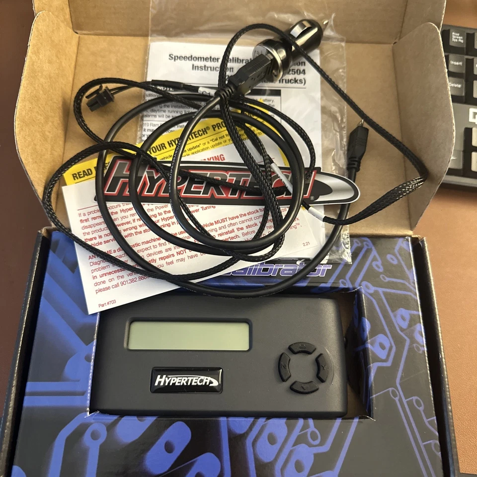 Calibrador velocímetro Hypertech 752504 2018-21 Dodge Ram y Jeep JL y Gladiator Foto 2 de 4