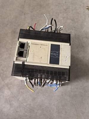 1PC Used Controller XD5E-30T4-E *mp