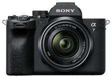 Sony Alpha 7 MK 4 fotocamera mirrorless obiettivo 28-70 mm 33 MP 4K ILCE7M4KB.CEC