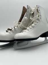 Lake Placid Womens Ice Figure Skate White 7 Traditional Leather Upper Lining 691