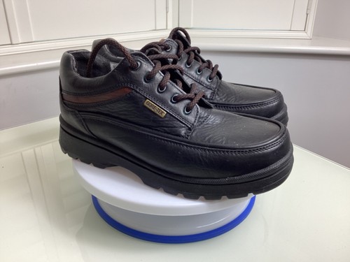 Clarks Gore-Tex Walking Shoes in Black 
