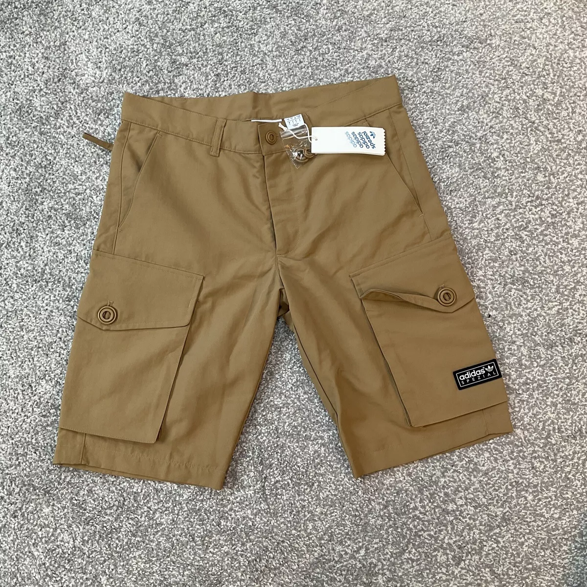 Adidas aldwych cargo shorts 2025