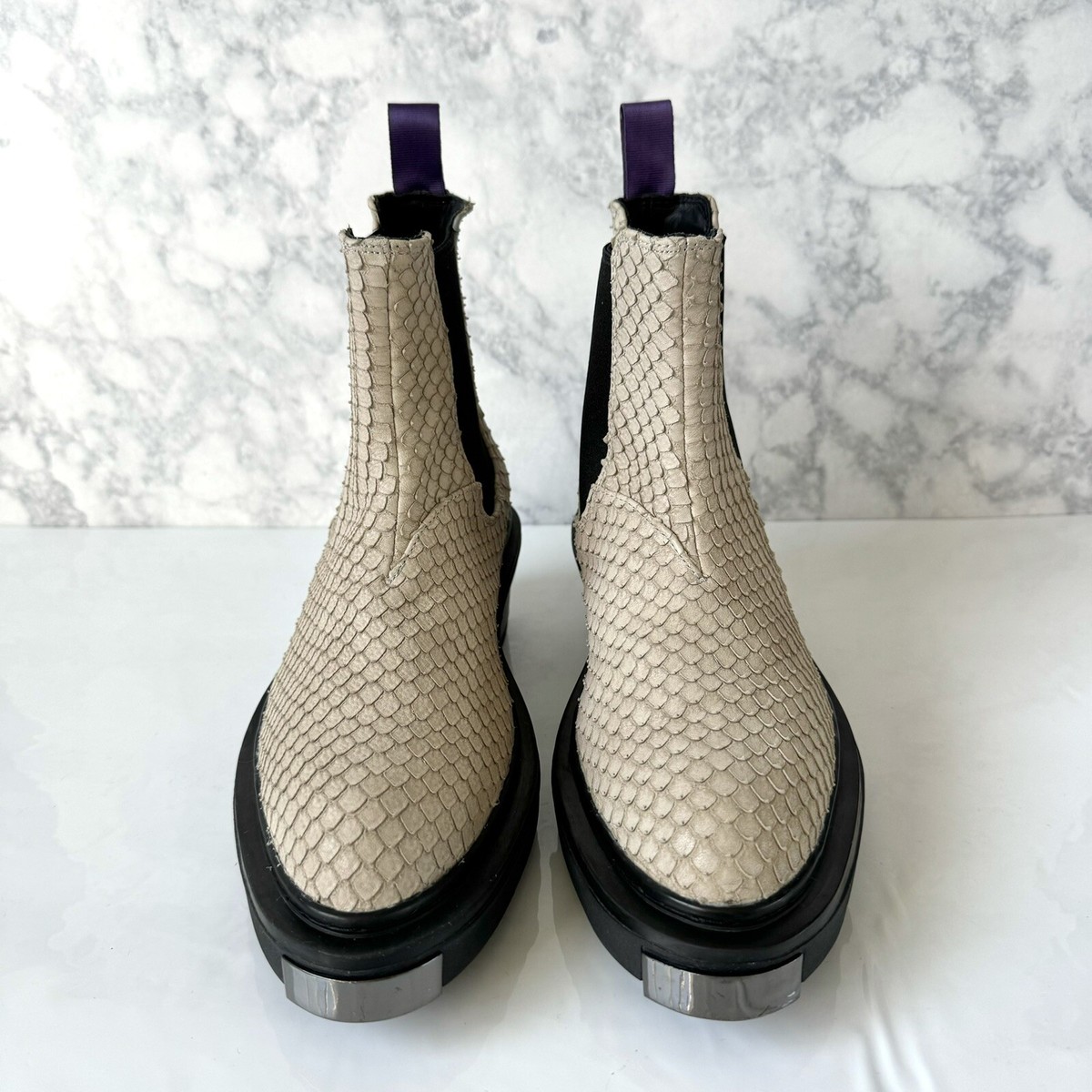 靴 eytys nikita 44 Black Nikita II Chelsea Boots by EYTYS on Sale
