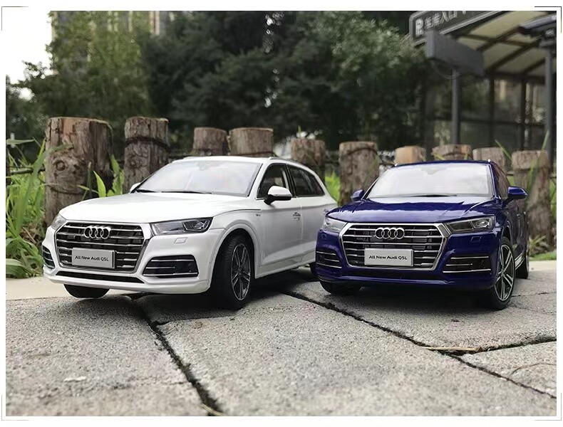 1/18 2018 Audi Q5 L Q5L Diecast Metal Car Model Toys for