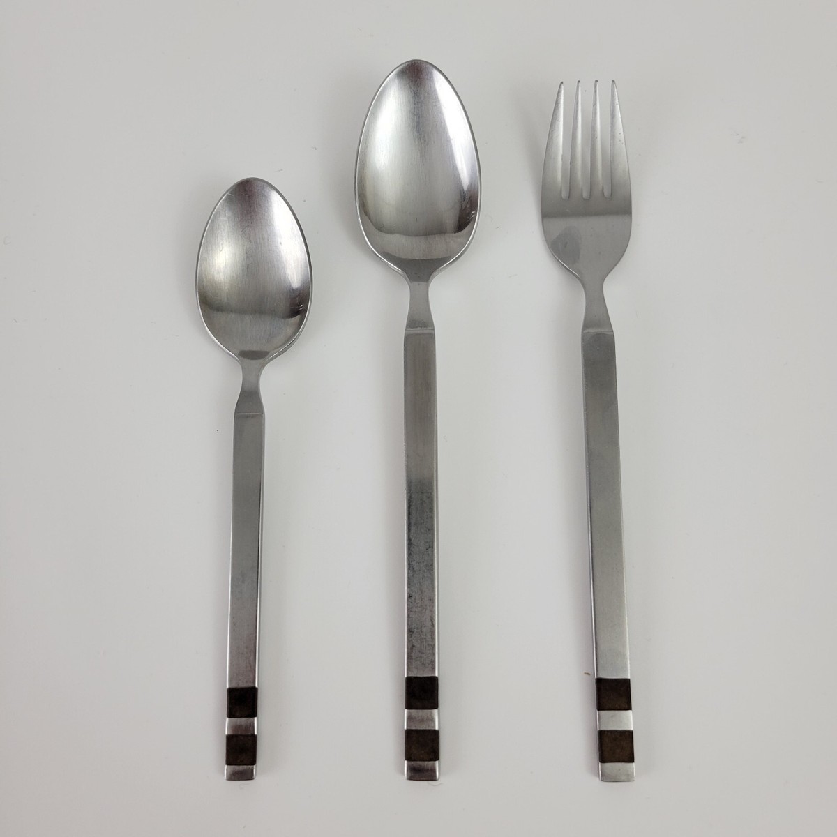 3 SRI Stanley Roberts CROSSPOINT Stainless Flatware Spoon