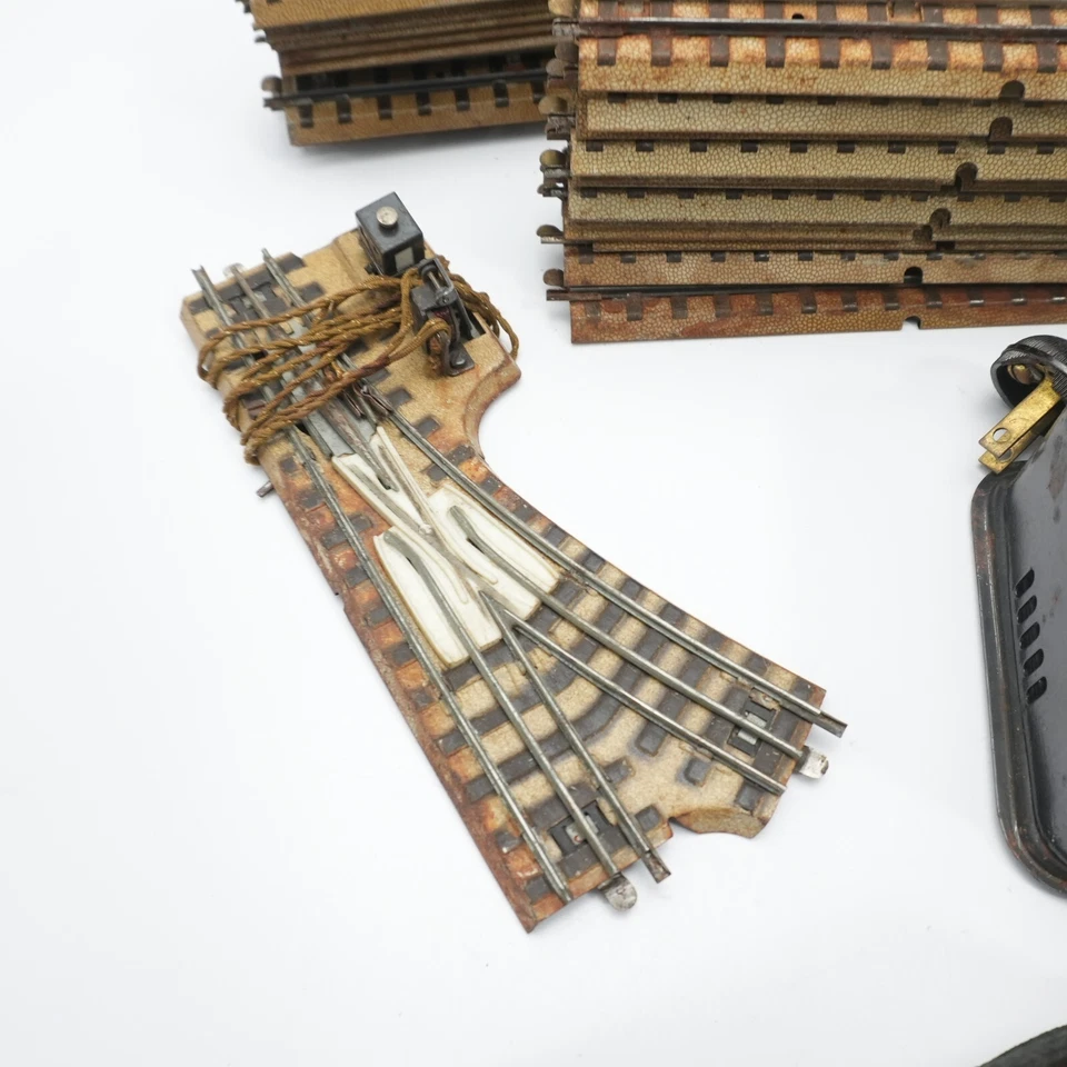 Vintage Marklin Curved Straight Track Lot of 64 pieces Switch Transformer 60's - Image 4 of 4