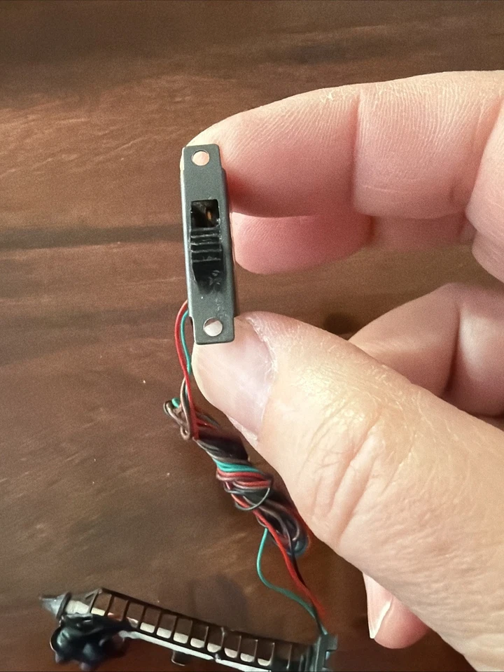 Model Power 8568 N Scale 2-Light Block Signal - Image 3 of 4