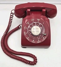 Vintage Rotary WESTERN ELECTRIC/BELL SYSTEM RED TELEPHONE Model 500 Desktop 1962