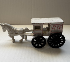 Vintage Cast Iron Horse Drawn Fresh Milk Wagon Toy   7  One-Piece Antique Toy