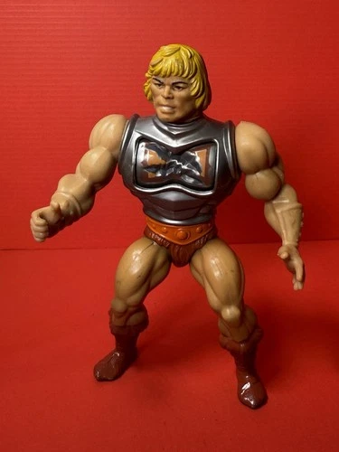 1983 M.O.T.U He-Man Battle Damage Armor Soft Head Vintage 5.5" Action Figure