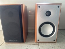 Mordaunt Short Bookshelf Speakers M90 02 Silver One Cover Missing One Speaker