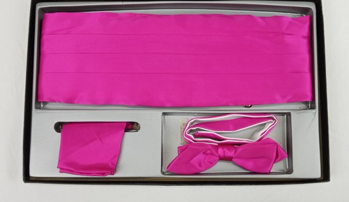 Soiree 1980's Men's Tuxedo Cummerbund~Bow Tie  Boxed Set W-GERMANY Formosa pink