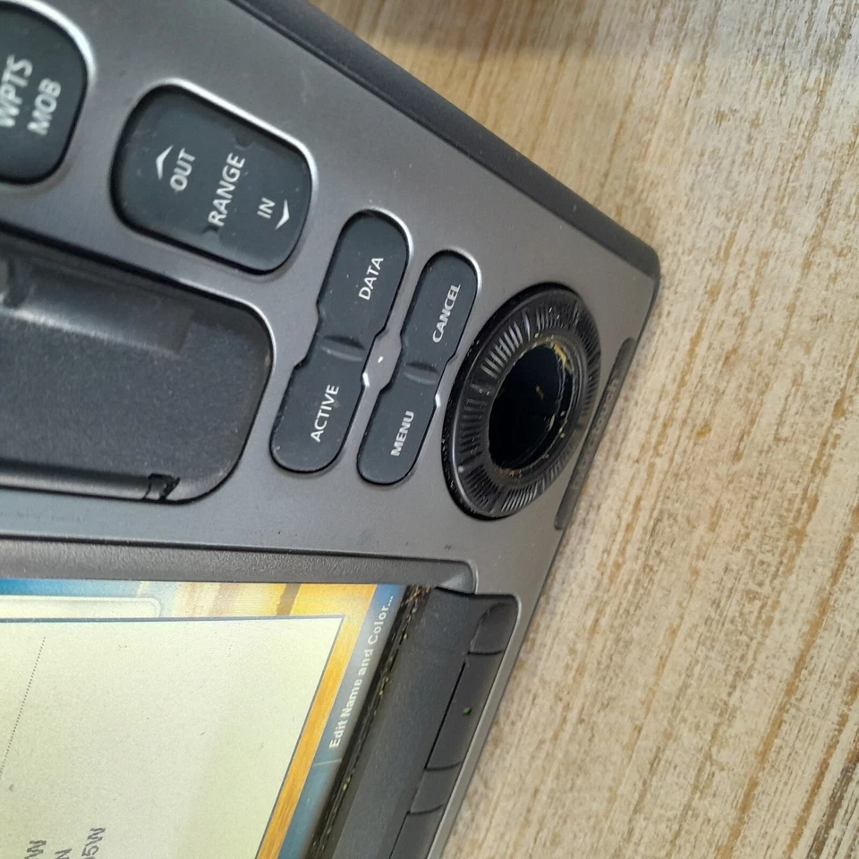 RAYMARINE E90 W GPS CHART PLOTTER FISHFINDER RADAR MFD  waypoints included - Image 3 of 4