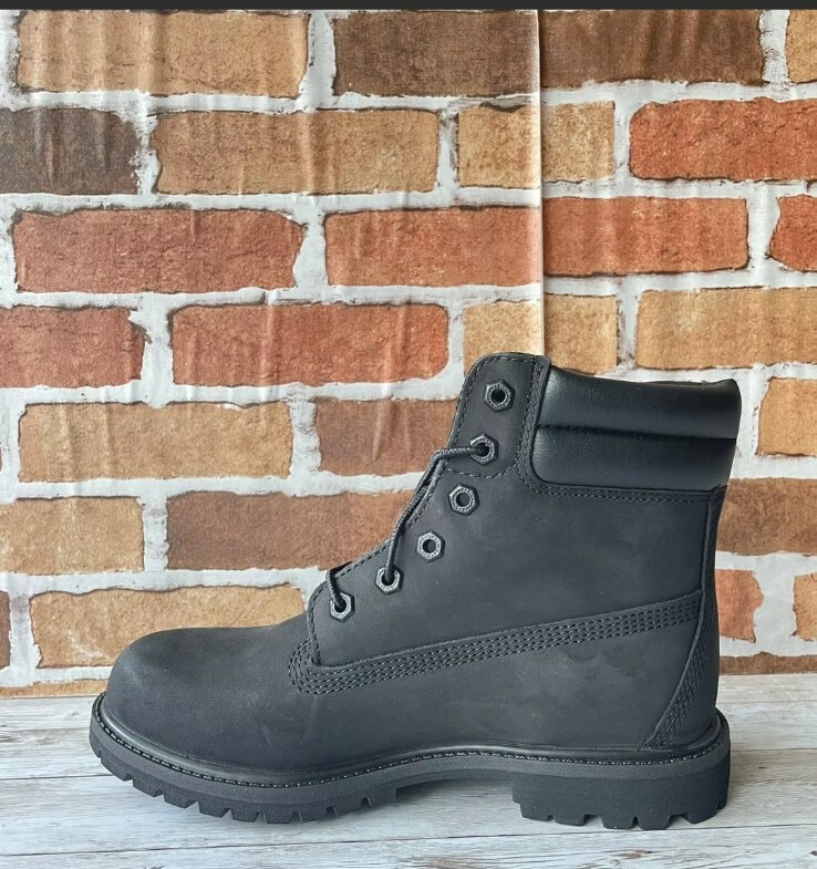 New Women’s Timberland Waterville 6in WP Boot black NUBUCK SZ 7.5 image 4