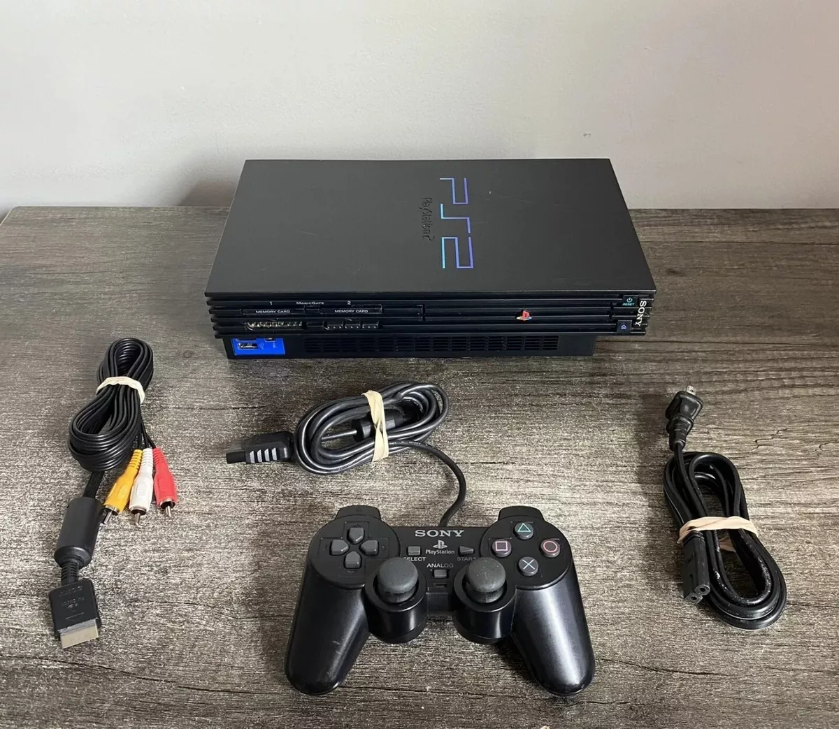 SONY PlayStation 2 PS2 Fat Console Bundle Black - GTA San Andreas - 2  Wireless Controllers from 2P Gaming