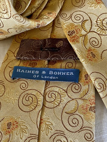 Corbata de cuello Haines & Bonner London hecha a mano 100 % texturizada oro naranja marrón naranja - Imagen 2 de 4