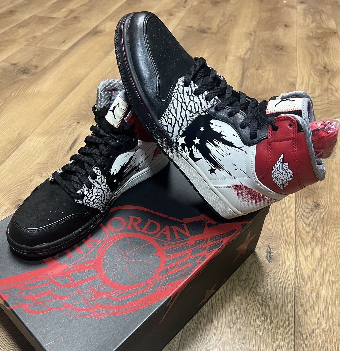 シューズ(男性用) AIR JORDAN 1 RET HIGH OG WINGS 10 Air Jordan 1 Retro High x Dave White 'Wings Of The Future