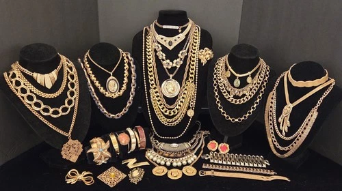 Vintage Mod Goldtone Jewlery Lot Of 40. 6lbs+. 18 Signed Monet Joan Rivers Avon