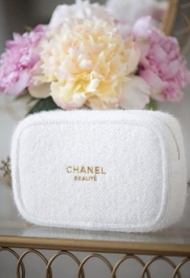 GWP Chanel Beauté 2024 Holiday Makeup Pouch W/Box & Unbranded