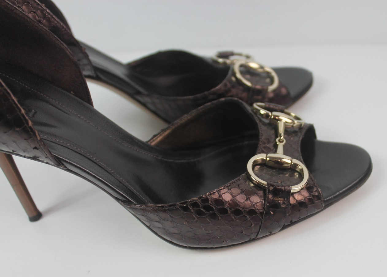Gucci brown python leather peep toe heels size 8B… - image 7