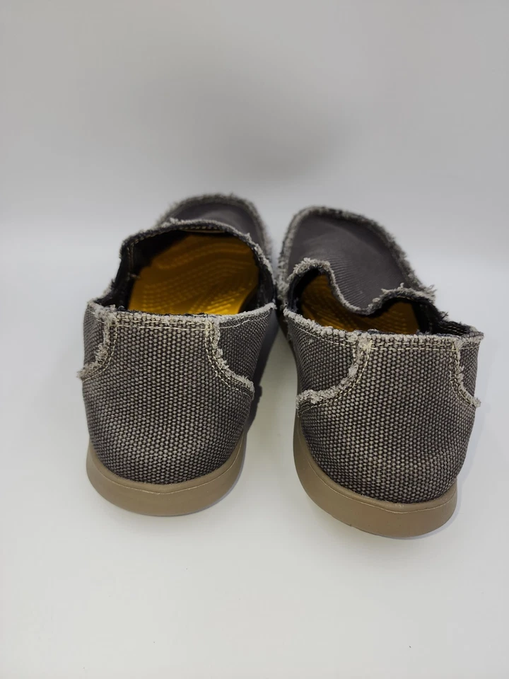 Zapato Mocasín CROCS Santa Cruz Para Hombre Talla 7 Gris Lona Borde Deshilachado Triple Comodidad Foto 4 de 4