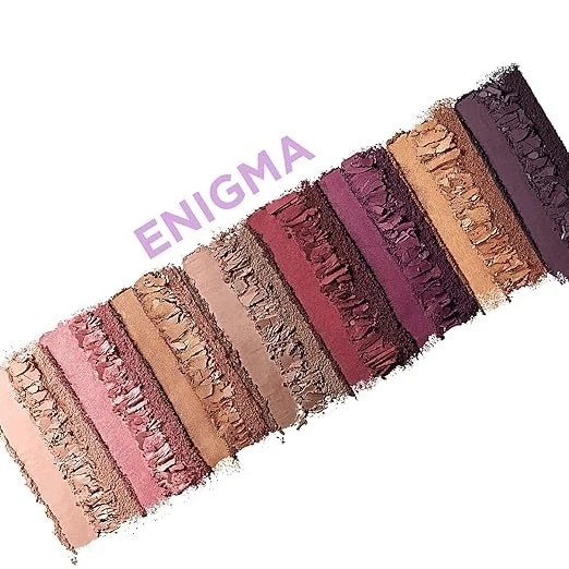 Revlon Colorstay Looks Book Eyeshadow Palette, Enigma-920, 3 g - Image 3 of 4