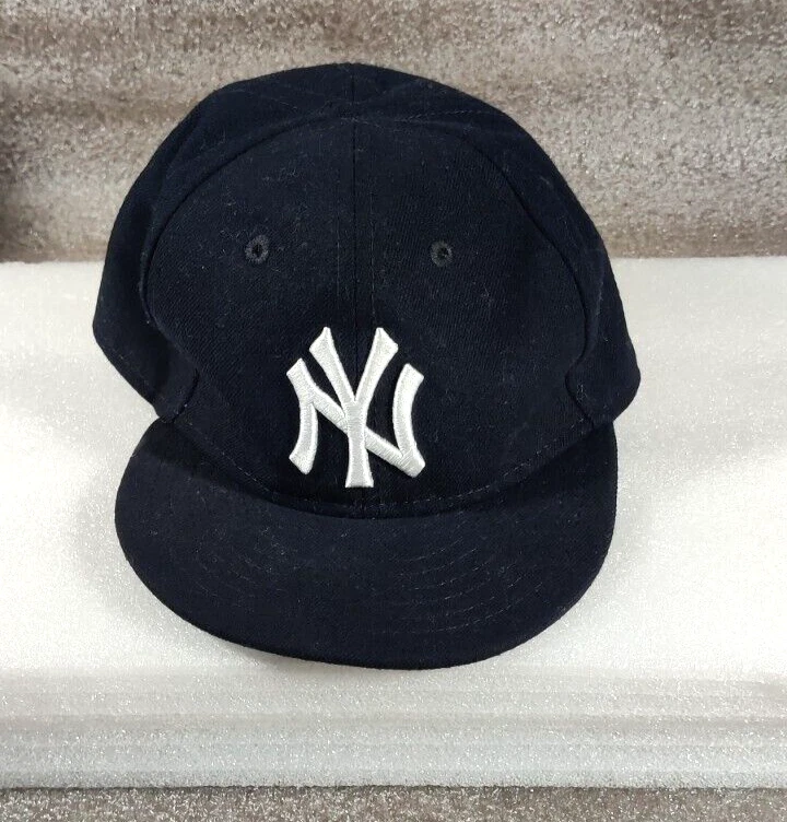 Gorra de béisbol New York Yankees New Era 59Fifty azul marino ajustada talla 6 INFANTE Foto 2 de 4