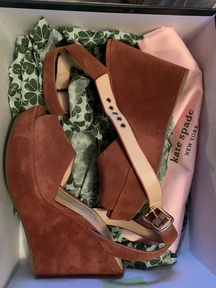 sandalias de cuña kate spade Foto 3 de 4