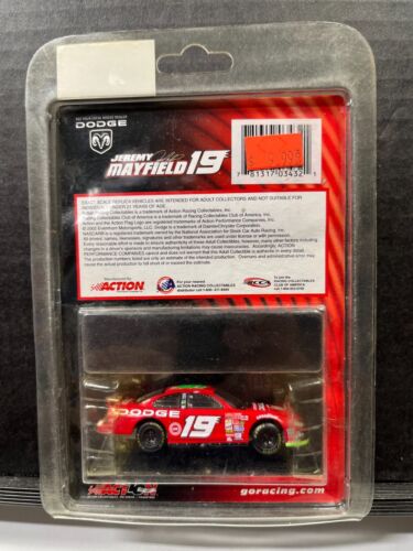 1/64 Action Evernham Motorsports #19 Jeremy Mayfield 2002 intrépido R/T rojo - Imagen 2 de 2