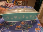 Vintage 1.5 Quart Blue Oval Snowflake Pyrex Divided Serving Dish