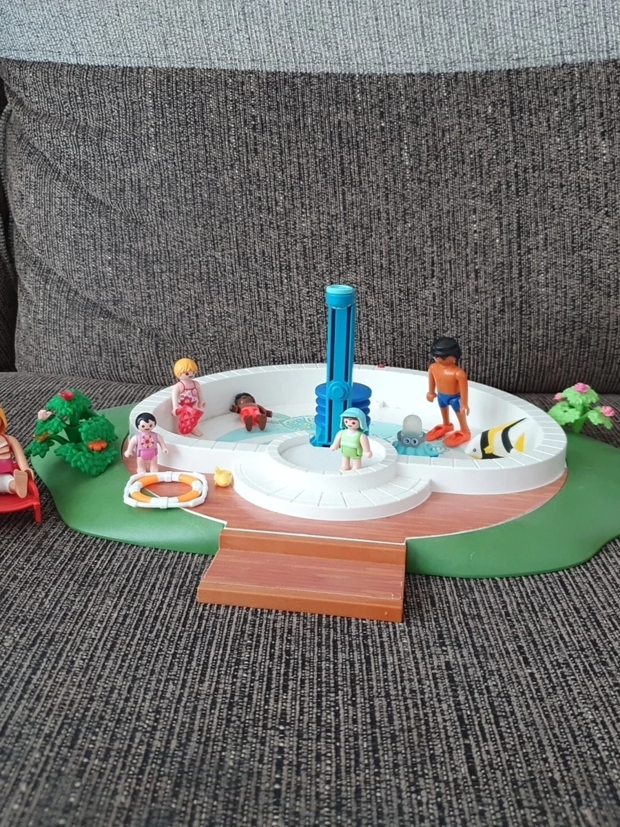 Playmobil swimming hotsell pool with shower