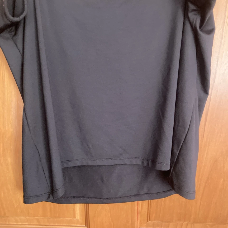 Correa de espagueti sin mangas To The Max negra cami XL hecha en Suazilandia Foto 4 de 4