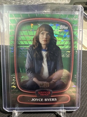 2025 Topps High Tek Stranger Things Joyce Byers Hawkins Lab Pattern Green /75 SP