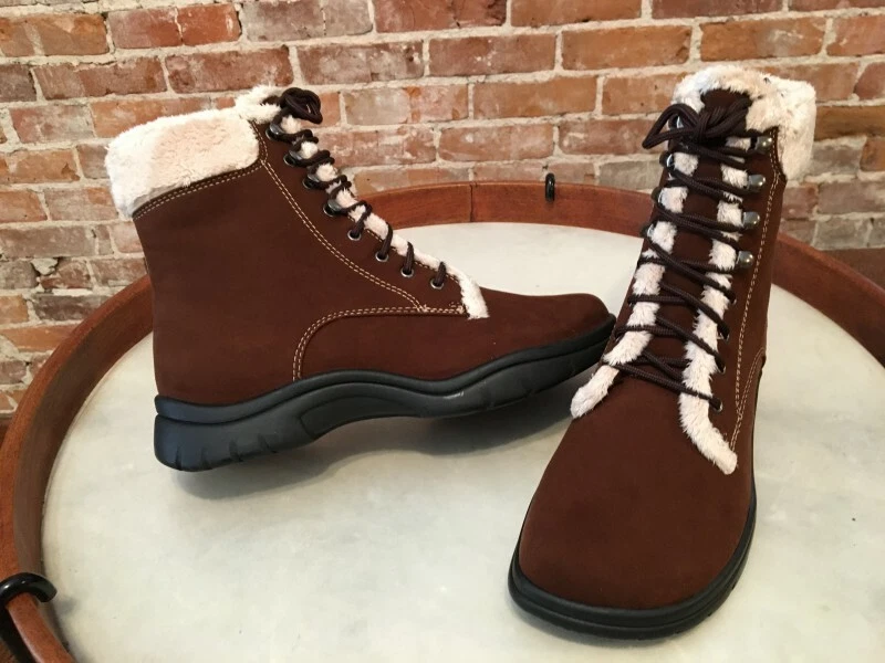 Me Too Link Brown Water Resistant Suede Ankle Boots New