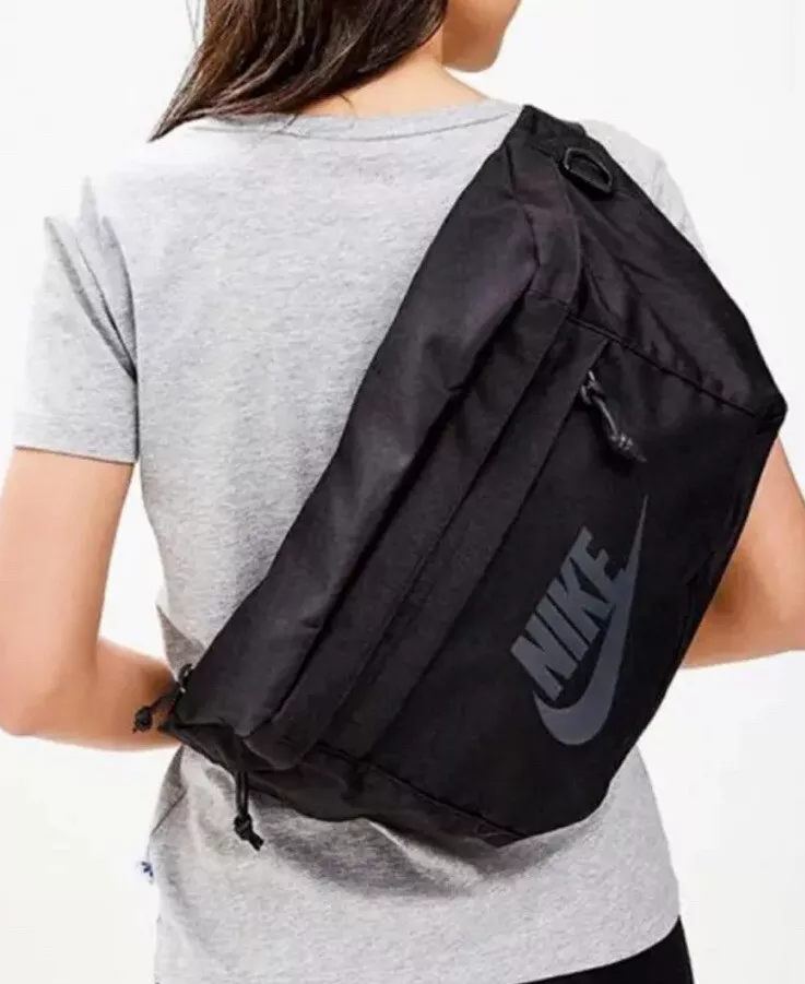 Nike tech top belt bag