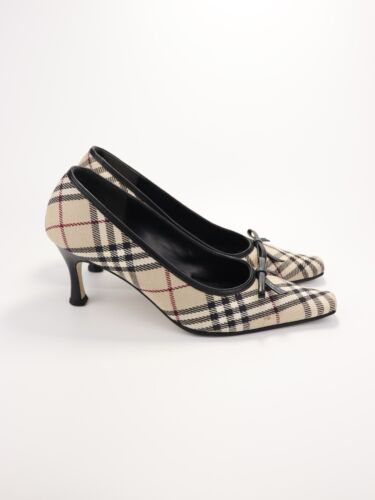 Burberry Nova Check Heels - Picture 2 of 10
