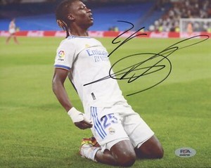 Eduardo Camavinga signed autograph 8x10 photo PSA/DNA AUTHENTICATED